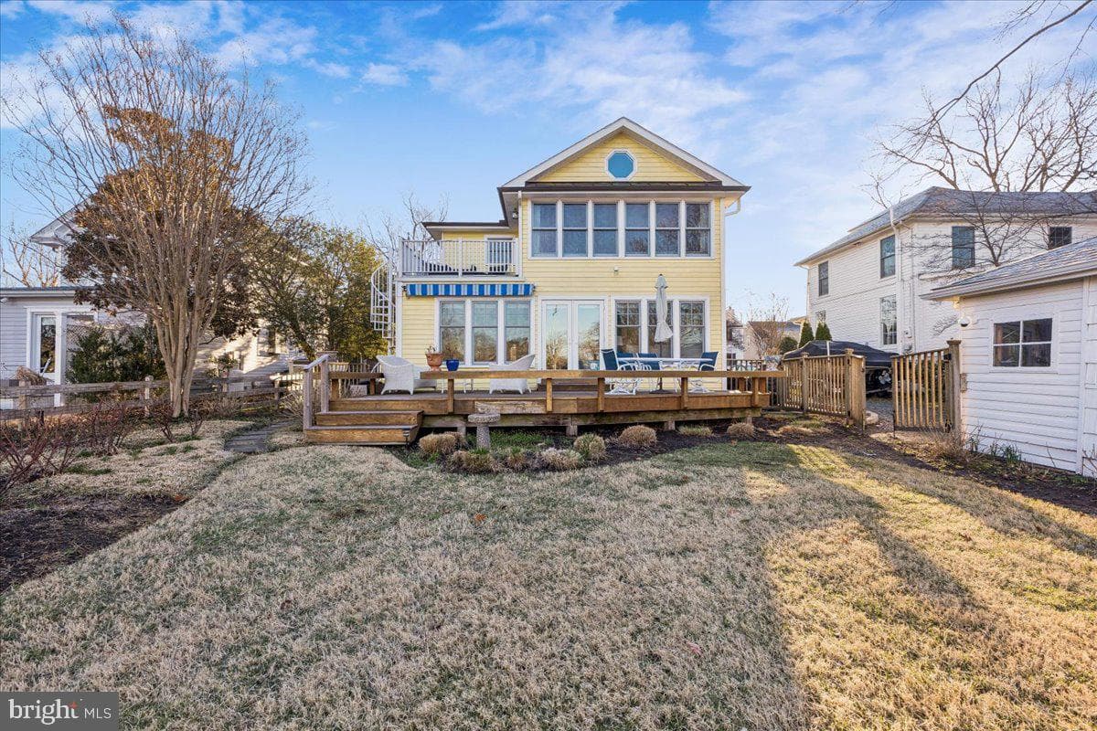 104 Myrtle photo 10