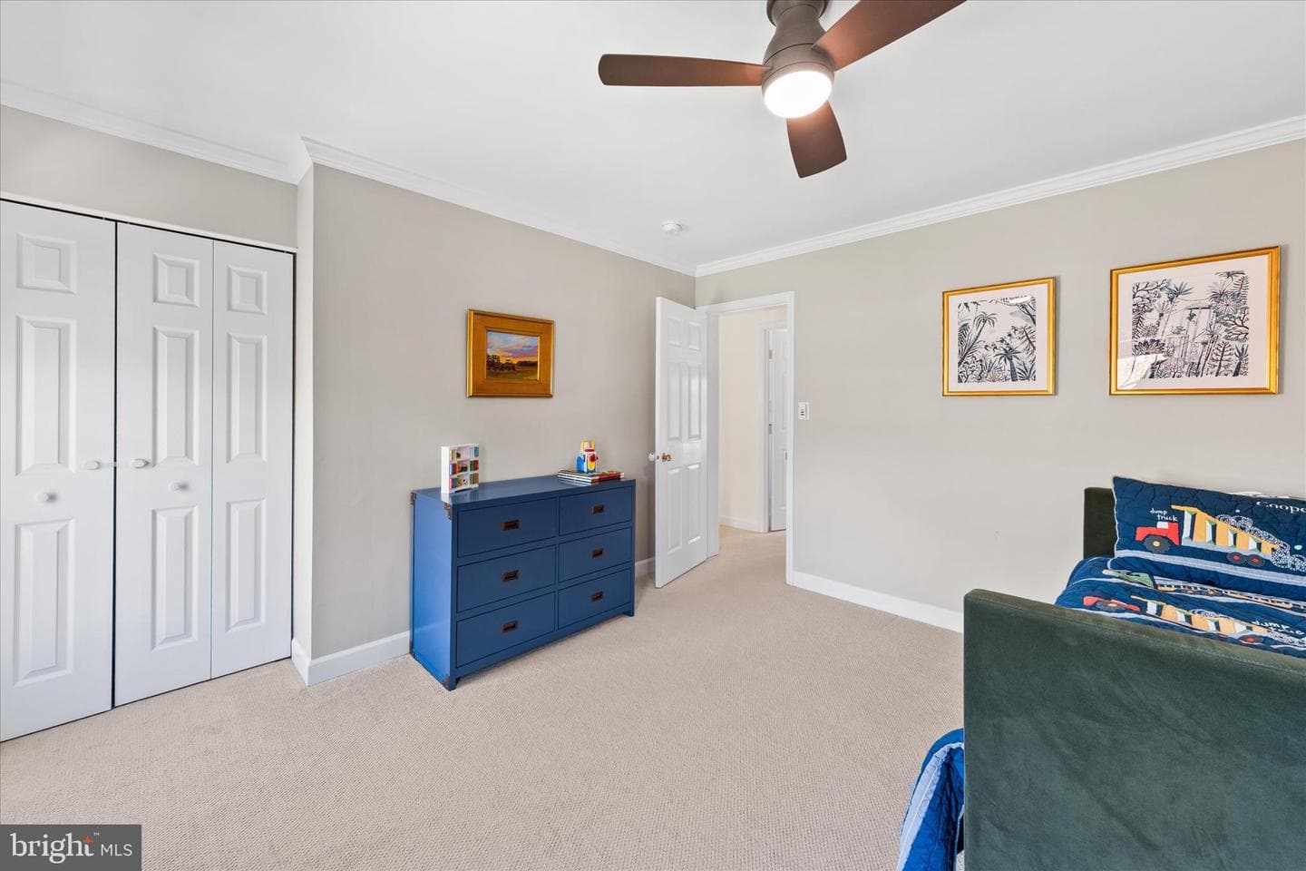 53 Londonderry Drive photo 34
