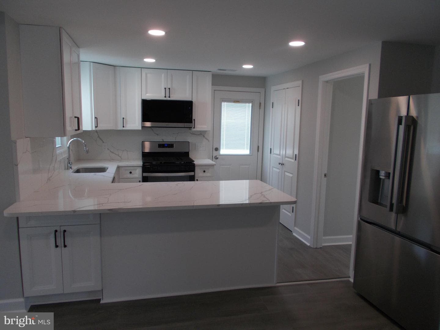 618 South Street photo 4