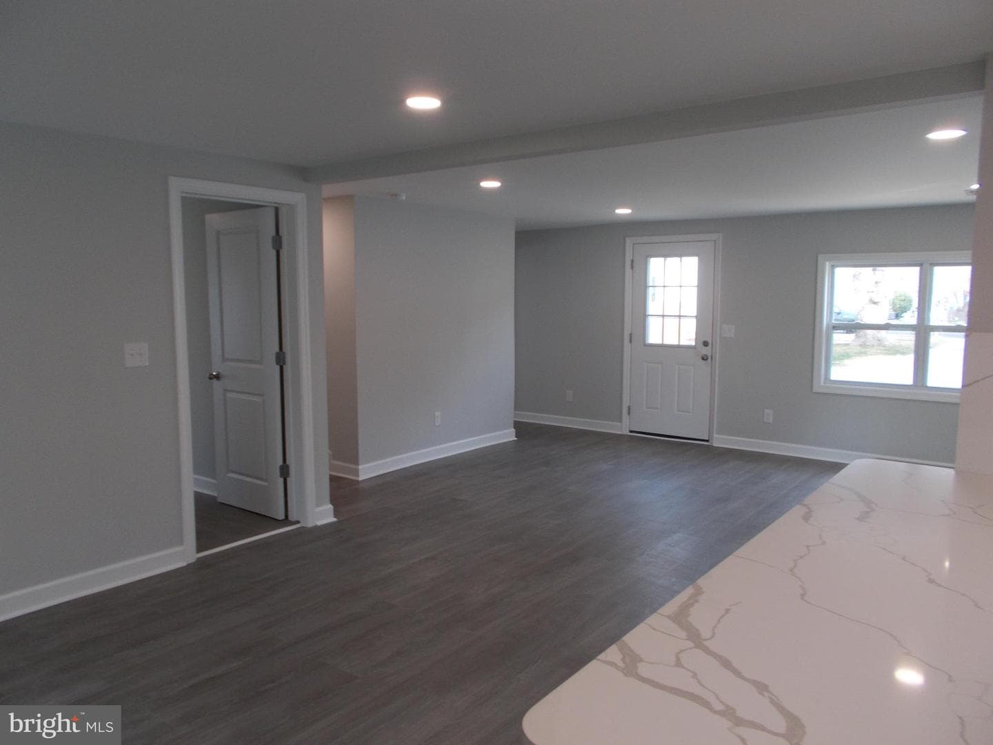 618 South Street photo 8