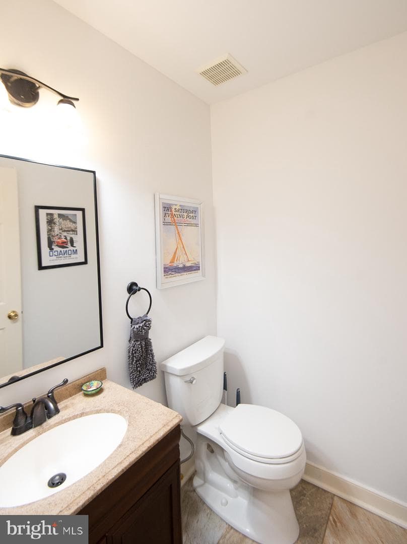 18 Londonderry Drive photo 33