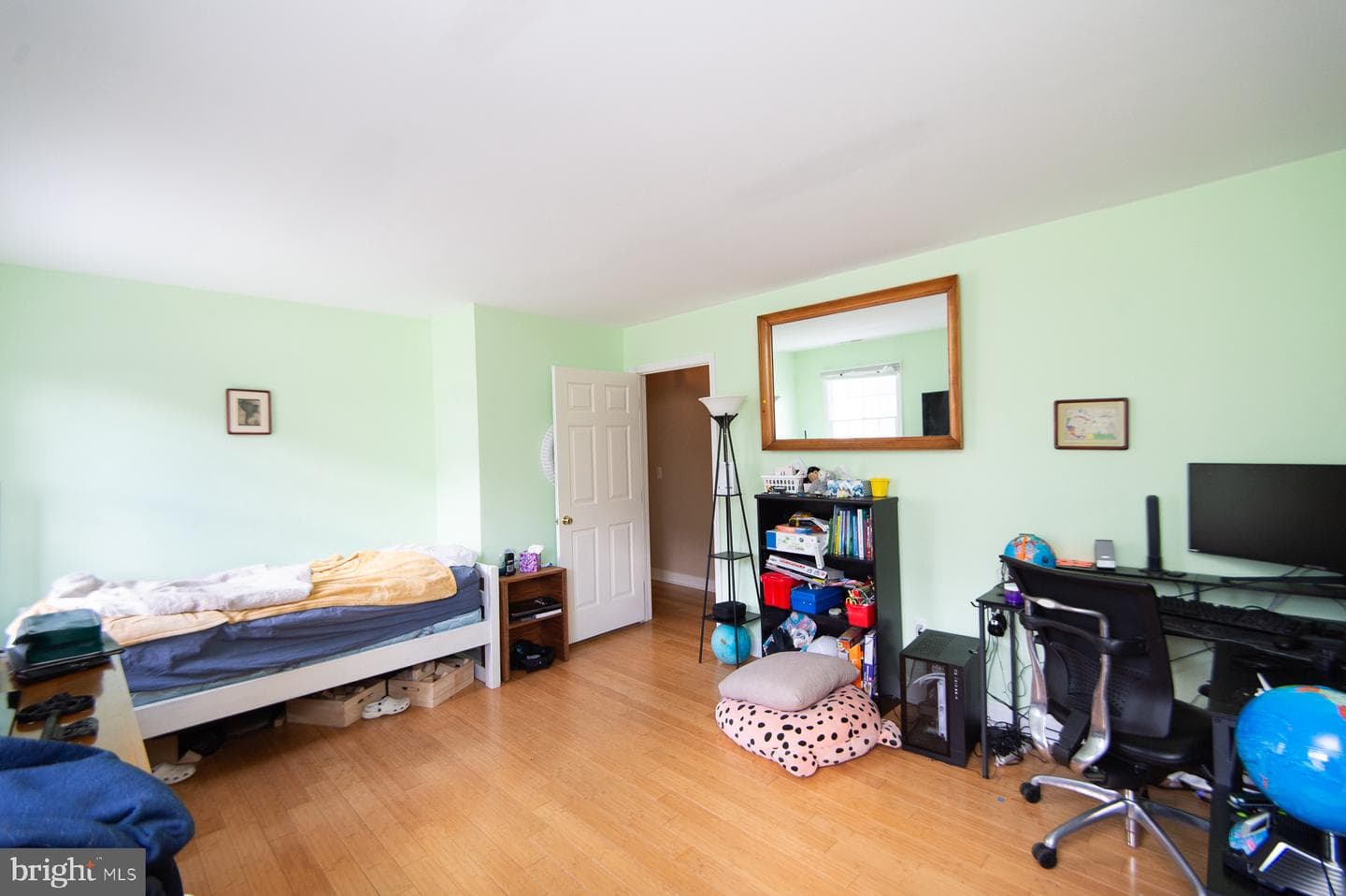 18 Londonderry Drive photo 41
