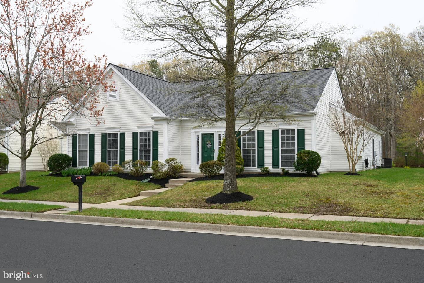 7477 Casey Avenue photo 3