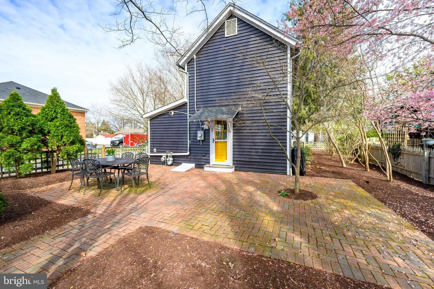402 Cherry Street photo 10