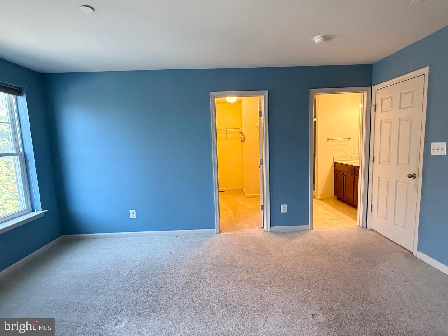 331 Hollis Circle photo 16