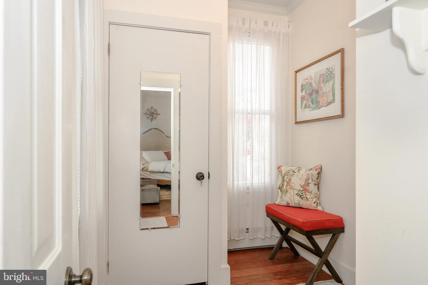 110 N Morris Street photo 35