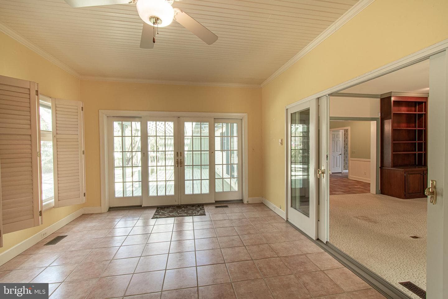 31 Londonderry Drive photo 17