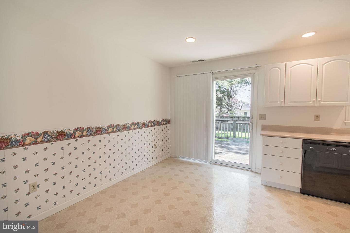 3824 Seymour Drive photo 14