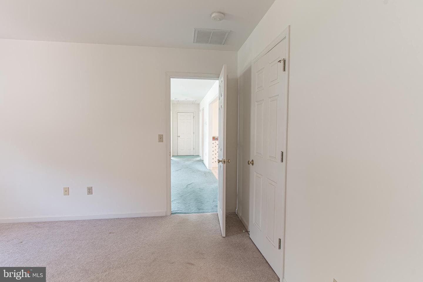 3824 Seymour Drive photo 17