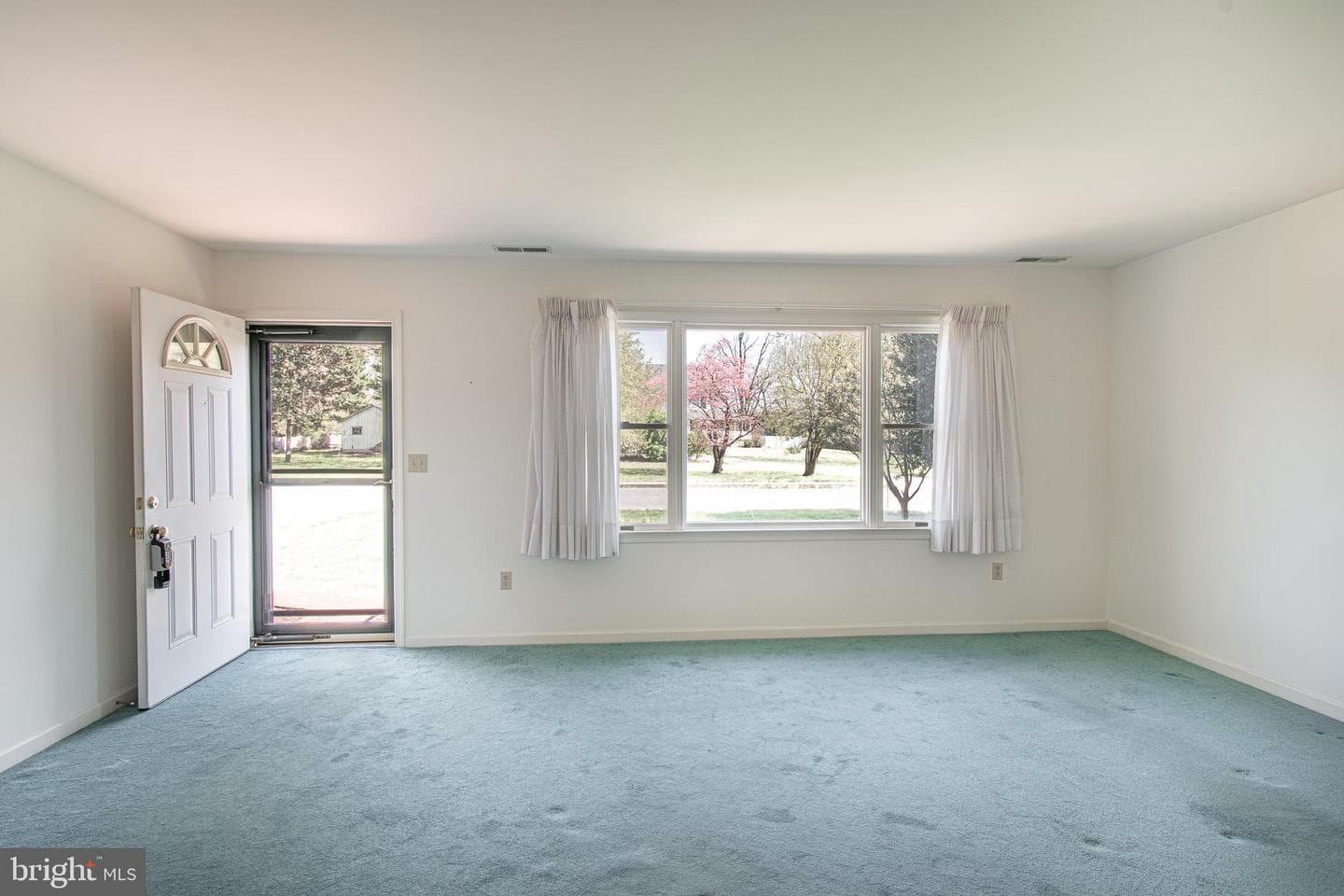 3824 Seymour Drive photo 7