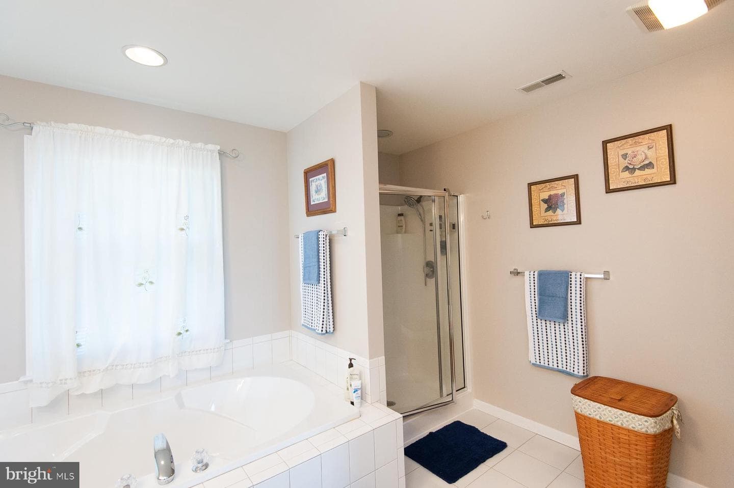 8711 Mulberry Drive photo 23