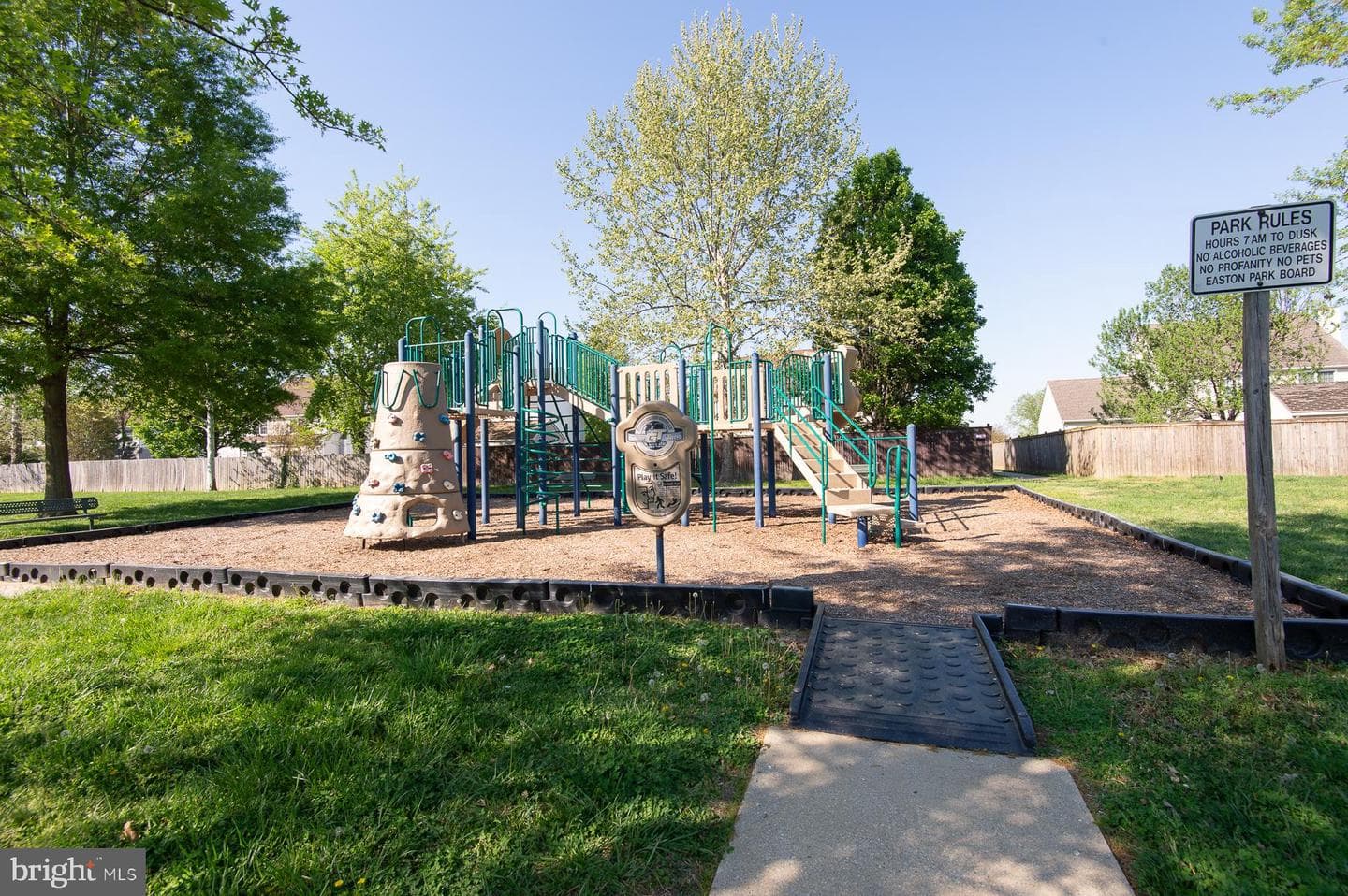 8711 Mulberry Drive photo 49