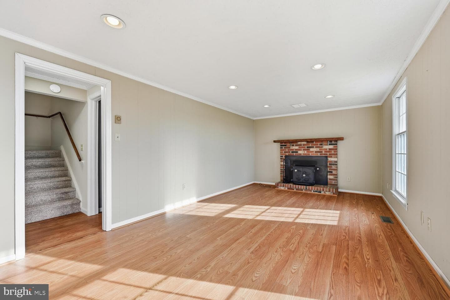 10118 Hiners Lane photo 8