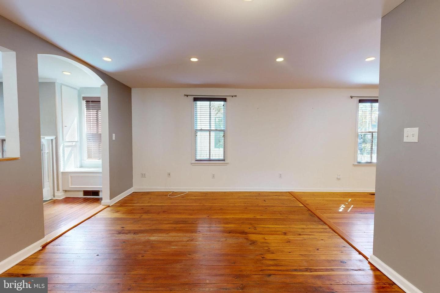 206 South Street photo 8