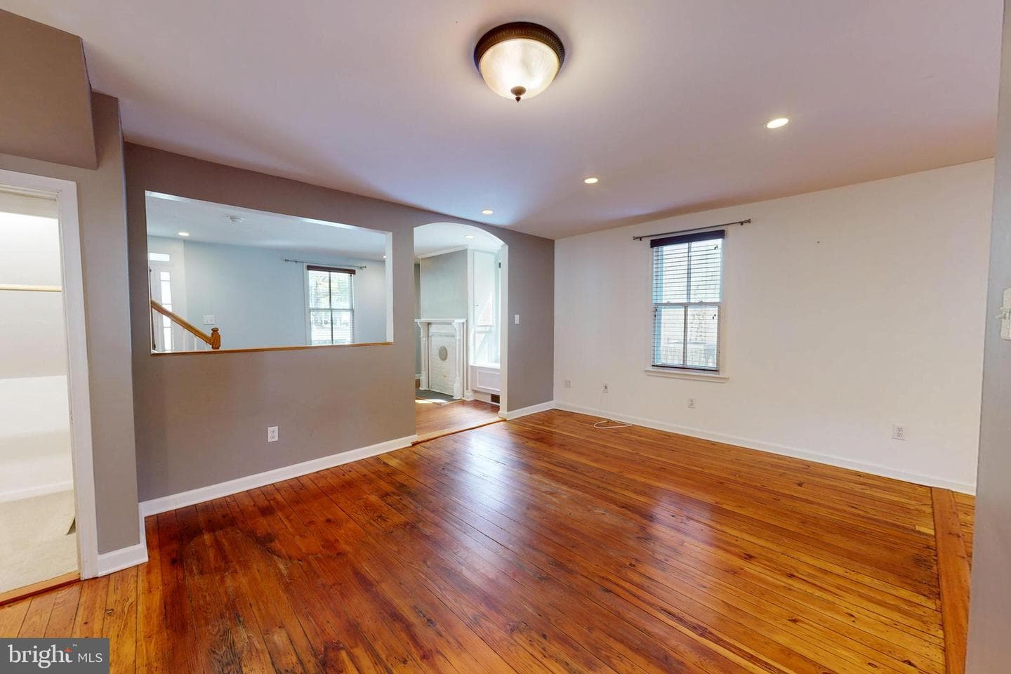 206 South Street photo 9