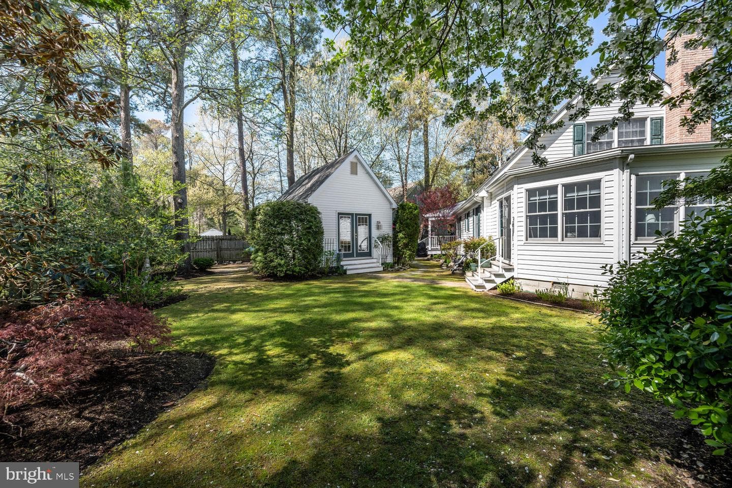 504 Seymour Avenue photo 17