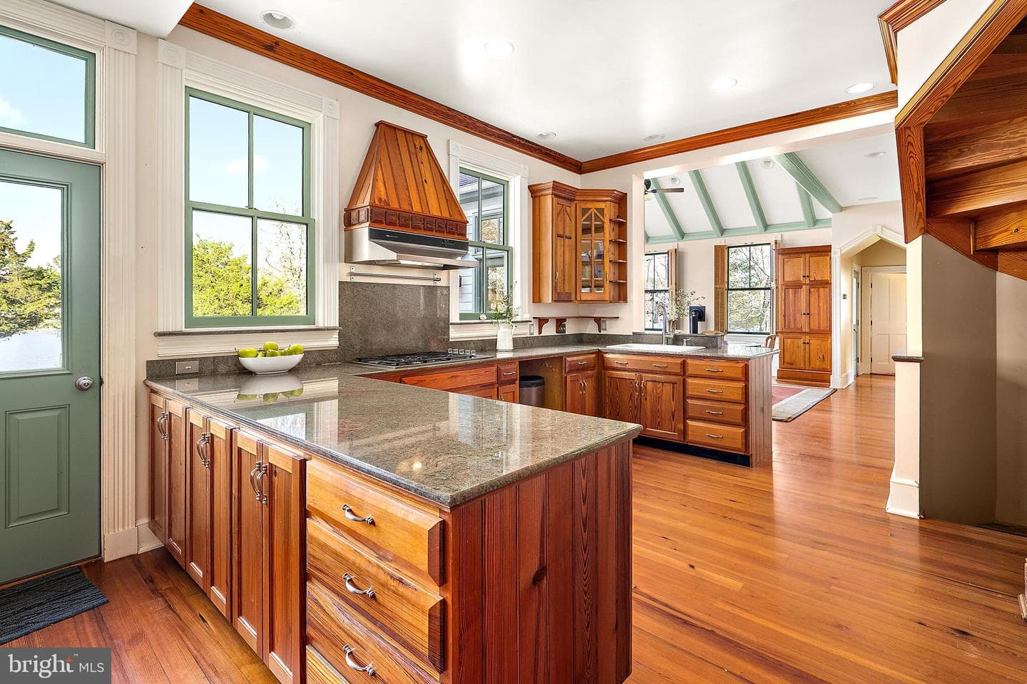 26090 Royal Oak Road photo 23