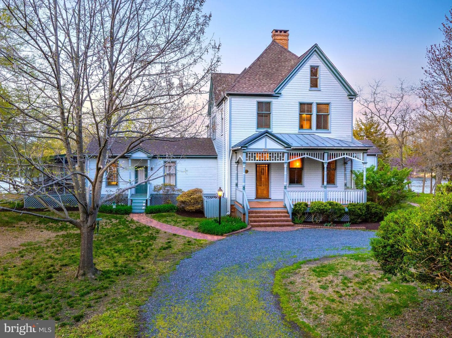 26090 Royal Oak Road photo 7
