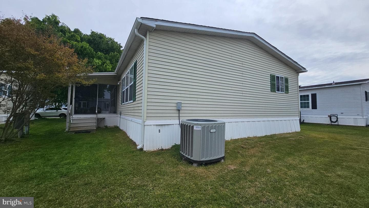 68 Park Lane photo 11