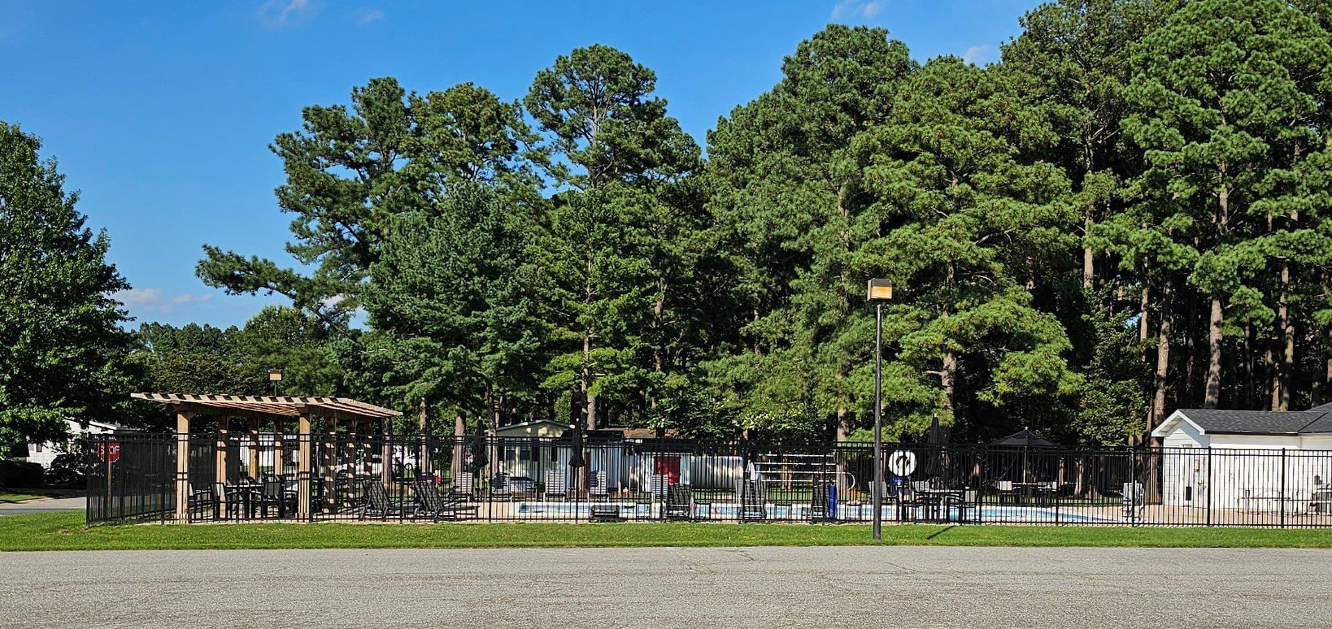68 Park Lane photo 15