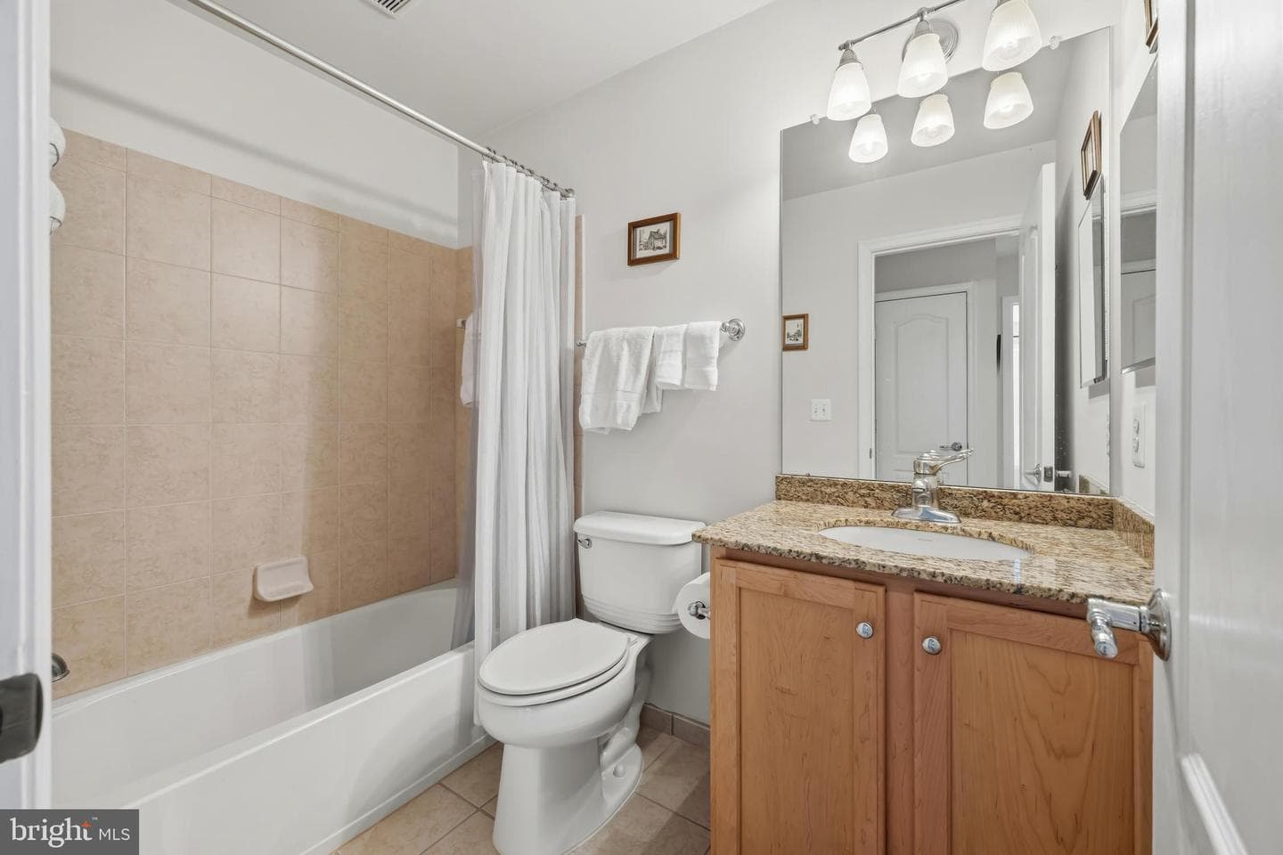 7425 Michael Avenue photo 31