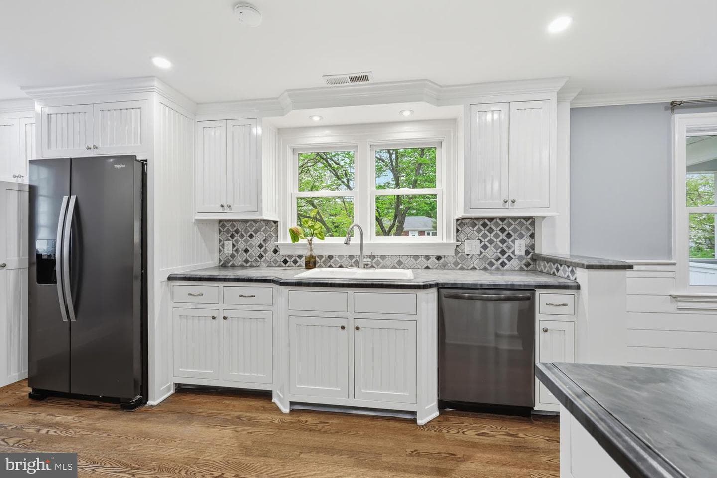 706 High Street photo 16