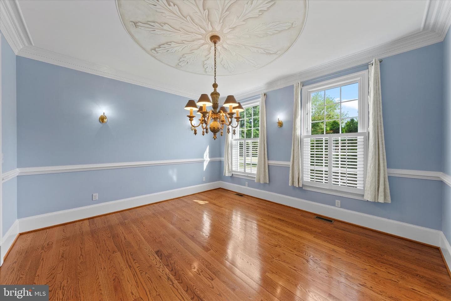 8464 Aveley Farm Road photo 10