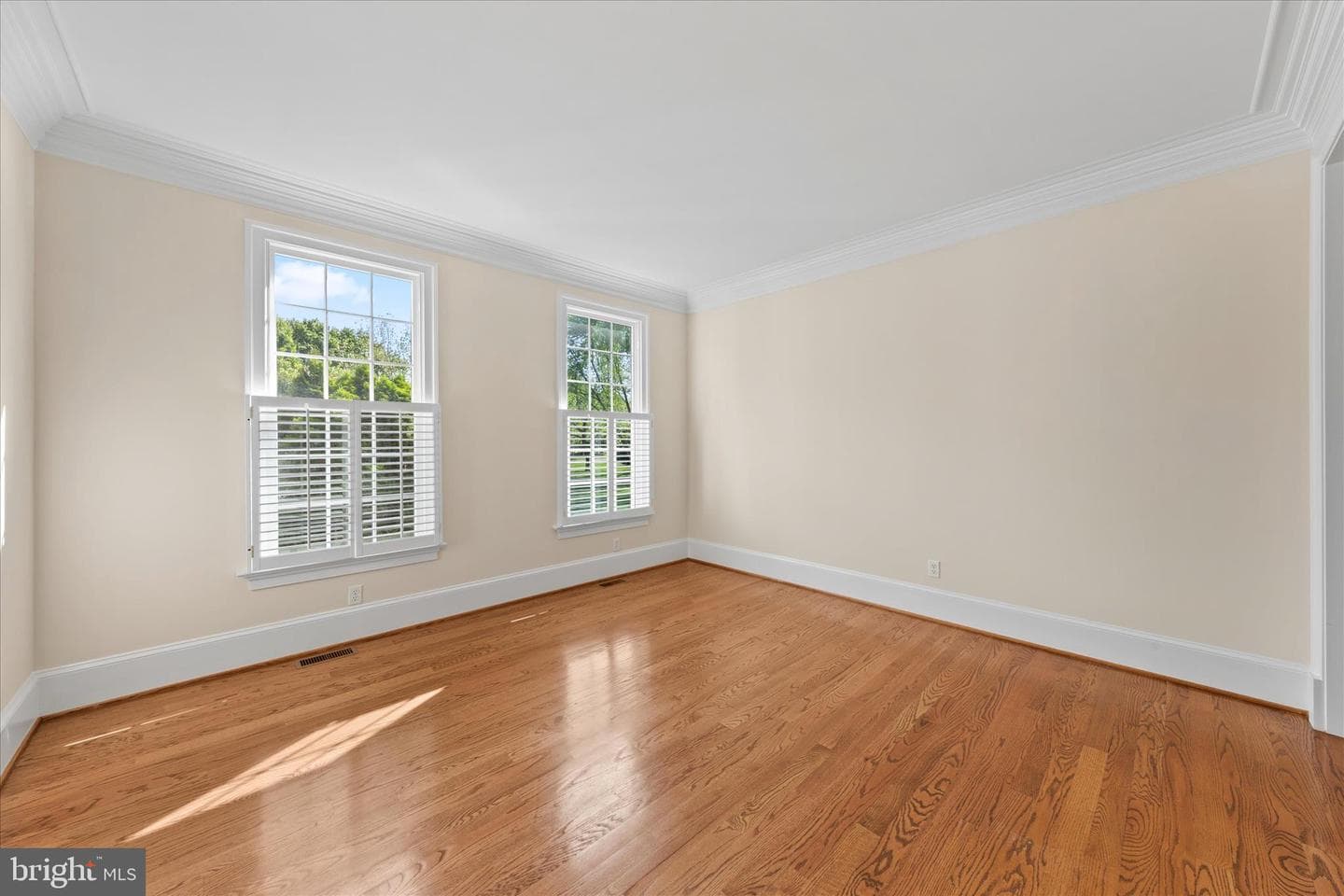 8464 Aveley Farm Road photo 14
