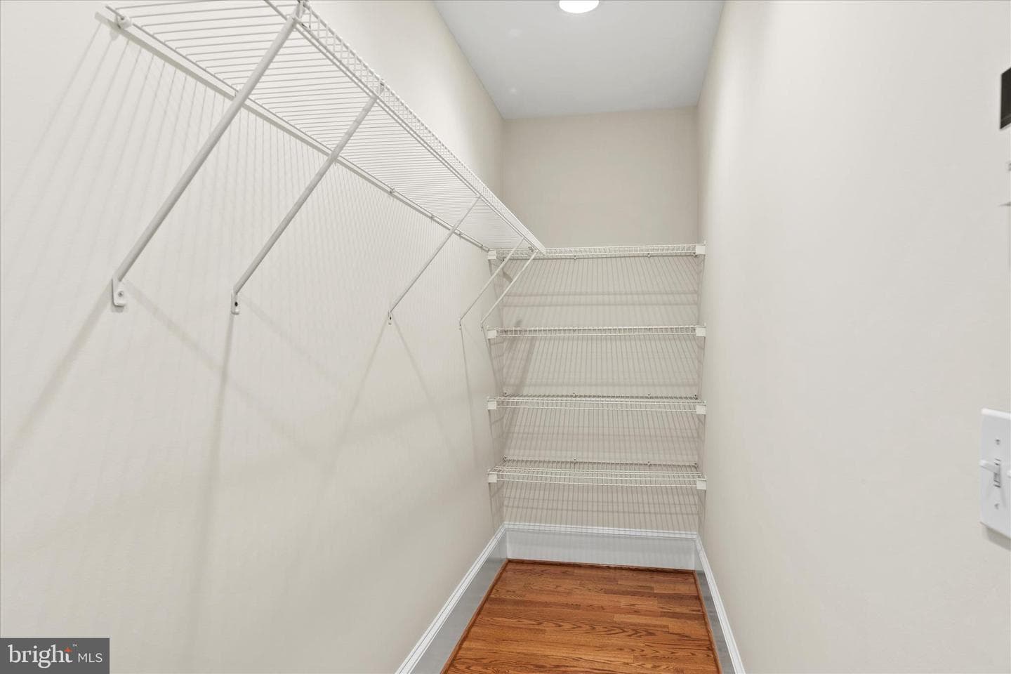 8464 Aveley Farm Road photo 45
