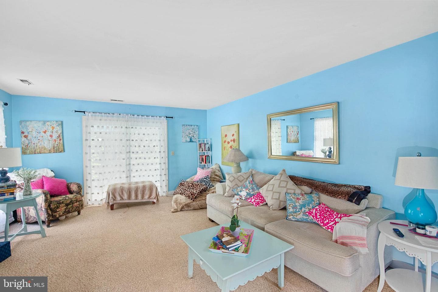 1205 - 1206 Washington Drive photo 5