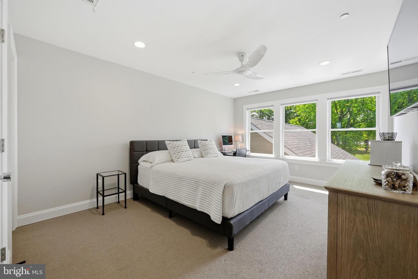 962 San Domingo Court photo 74