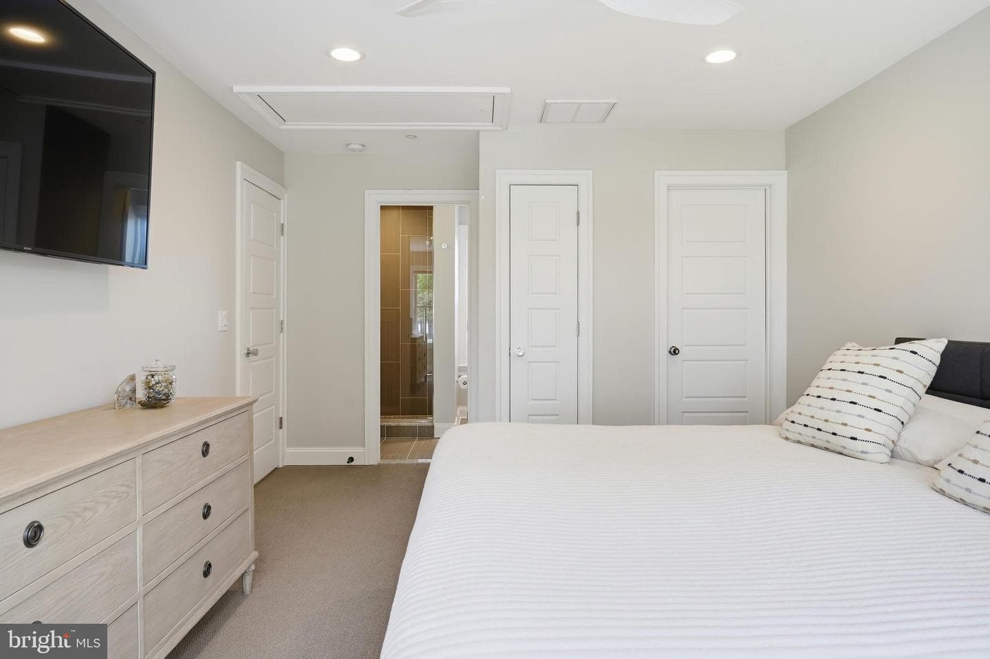 962 San Domingo Court photo 76