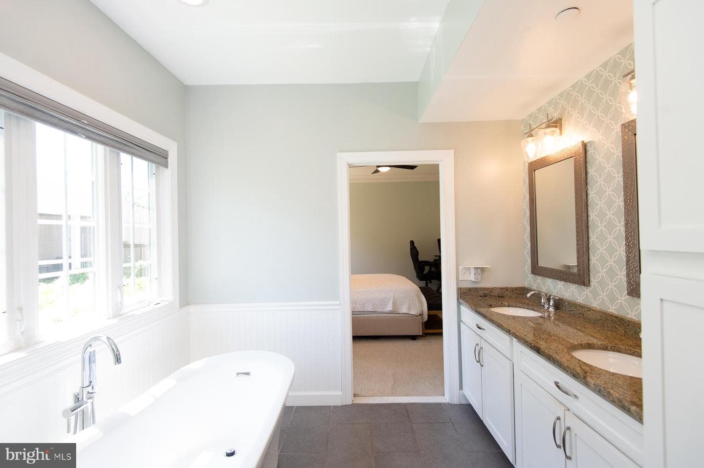 28288 Hemmersley Street photo 37