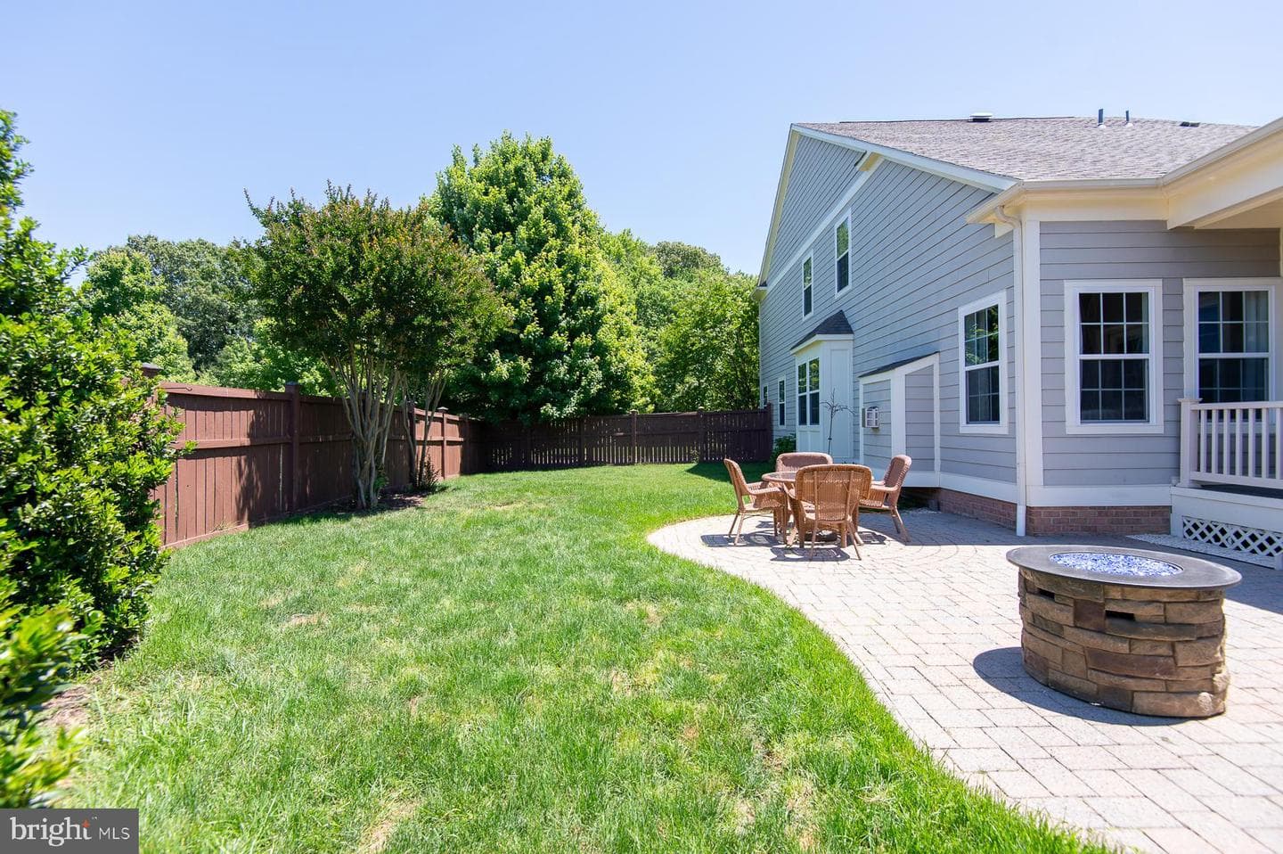 28288 Hemmersley Street photo 51