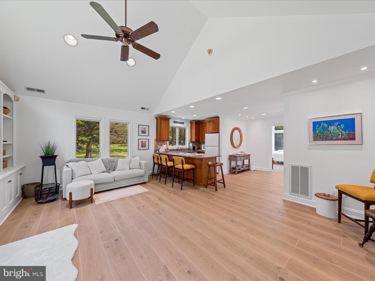 6976 Travelers Rest Circle photo 30