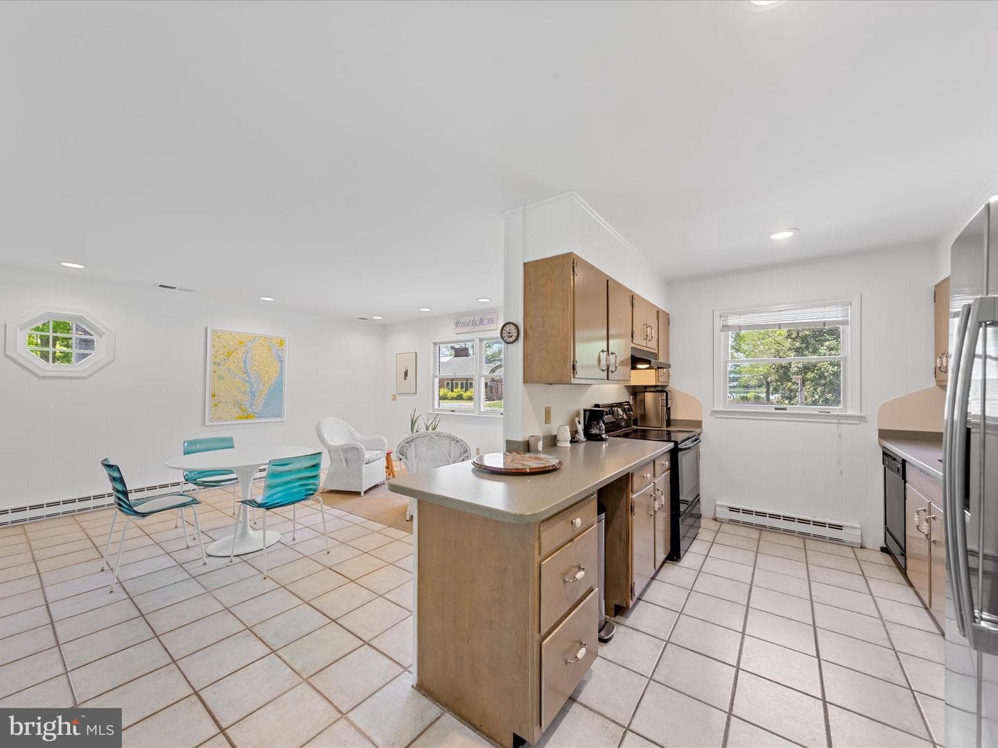 6976 Travelers Rest Circle photo 39