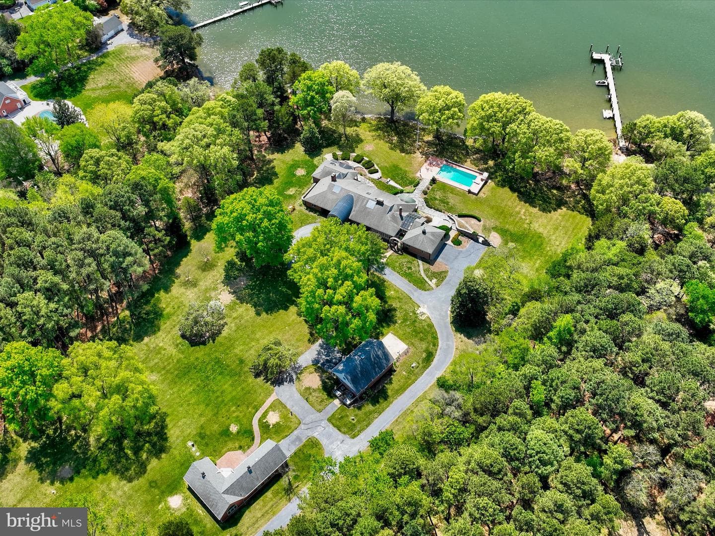 6976 Travelers Rest Circle photo 49