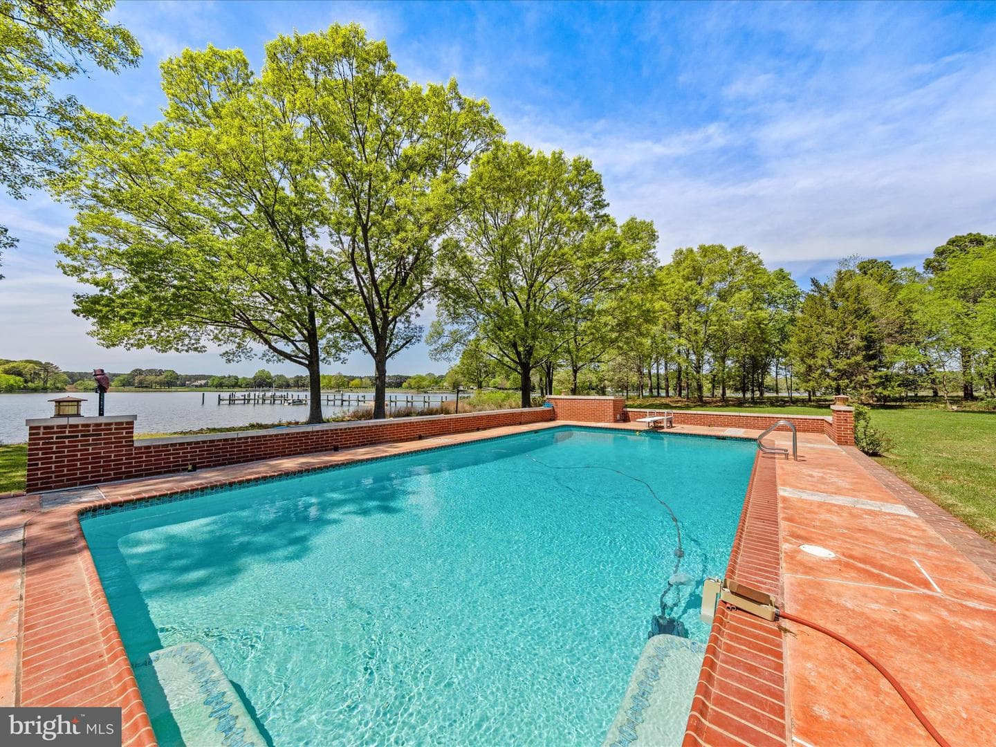 6976 Travelers Rest Circle photo 7