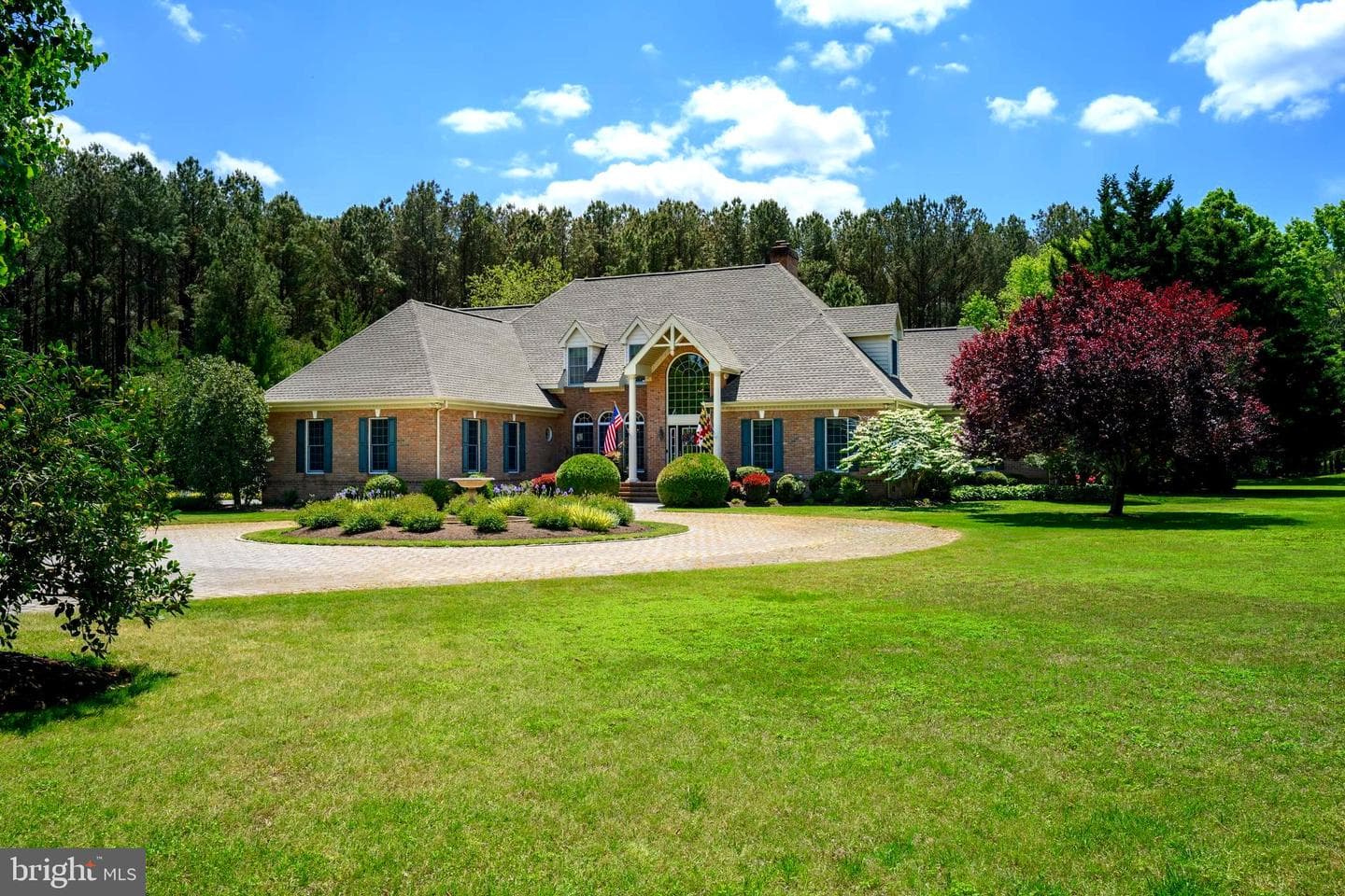 8466 Aveley Farm Road photo 2