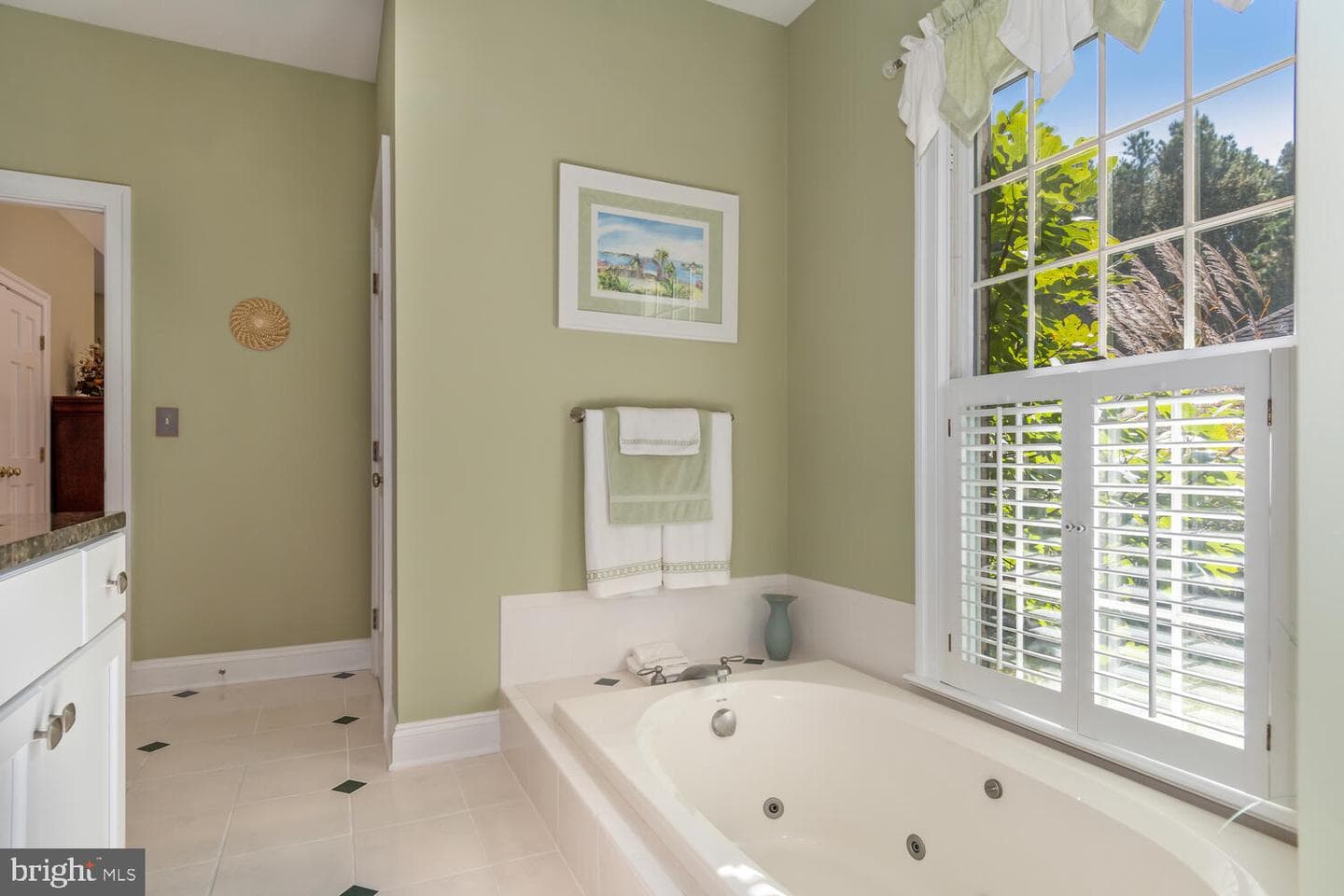 8466 Aveley Farm Road photo 38