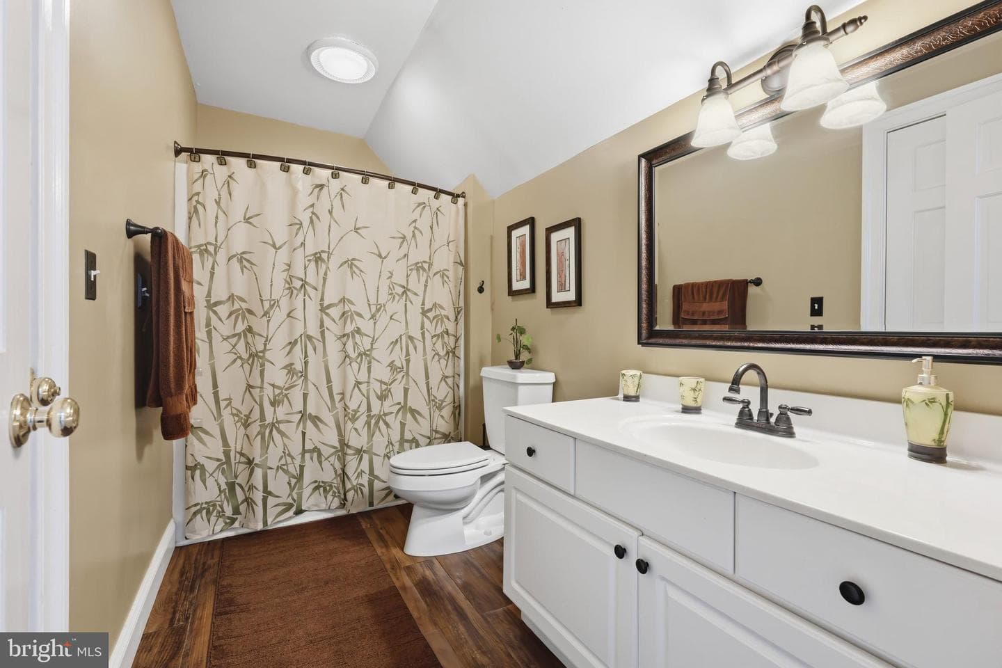 8466 Aveley Farm Road photo 49
