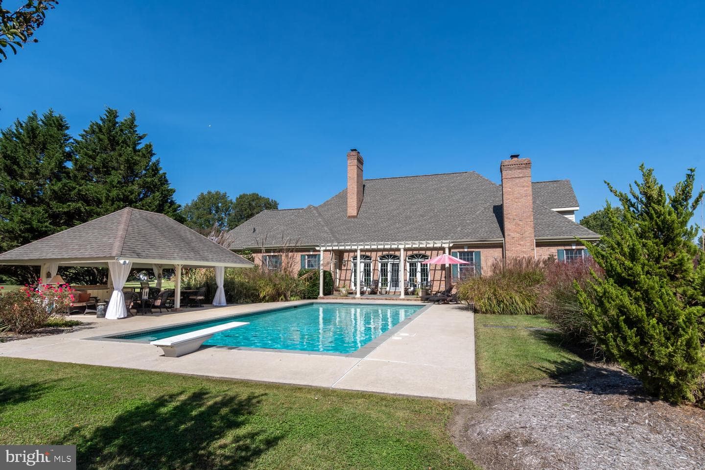 8466 Aveley Farm Road photo 7