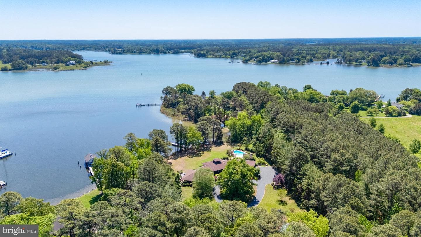 6906 Travelers Rest Circle, Easton