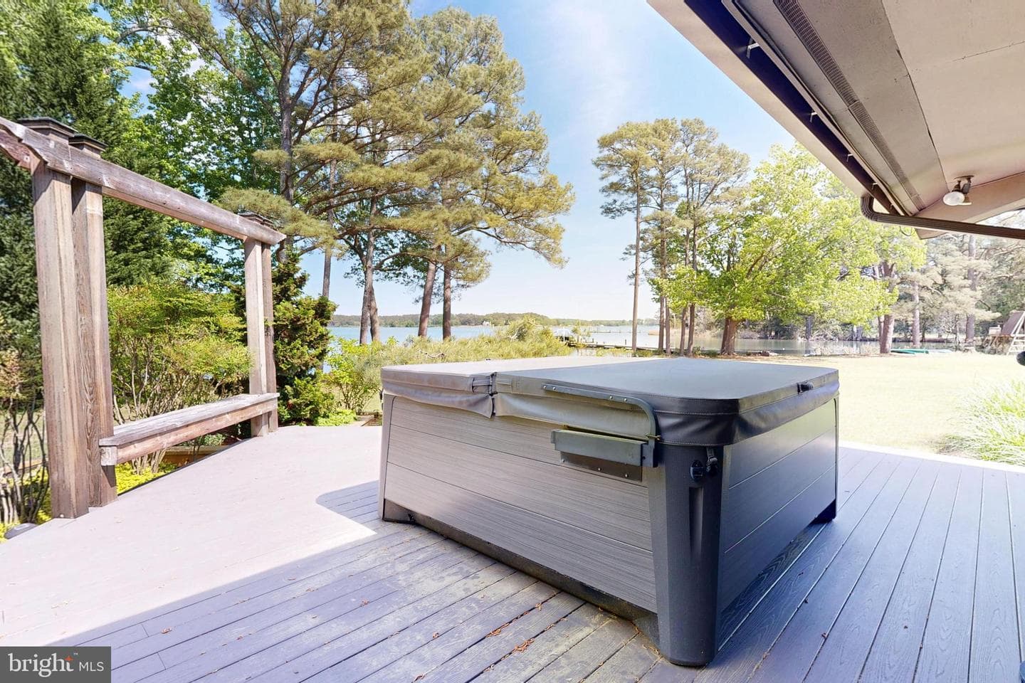 6906 Travelers Rest Circle photo 40