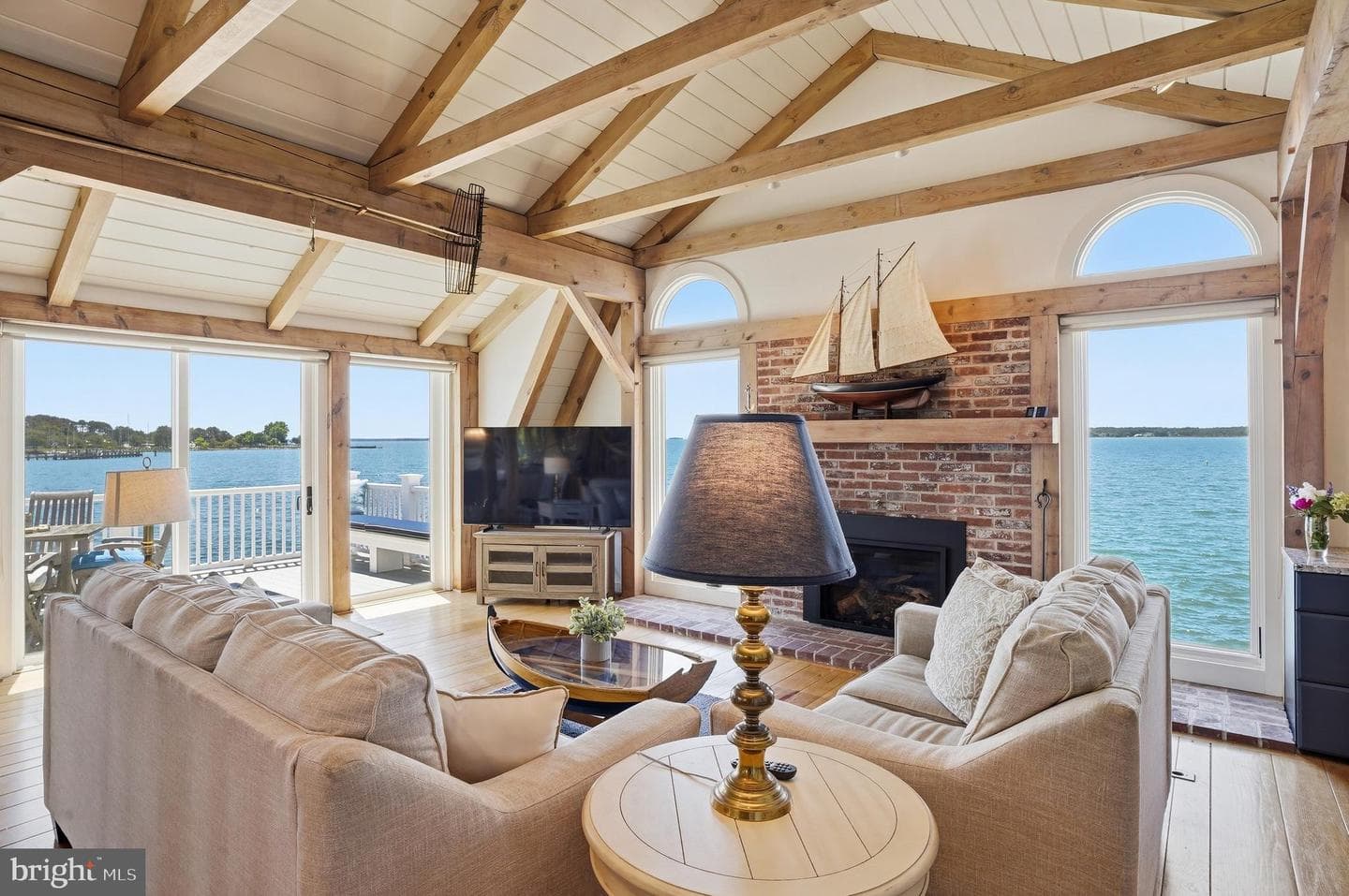 121 Pier Street photo 31