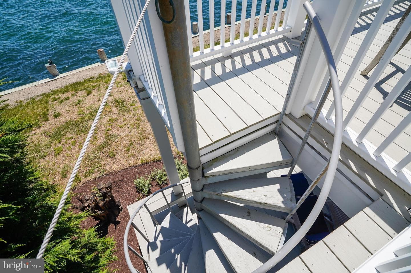 121 Pier Street photo 49