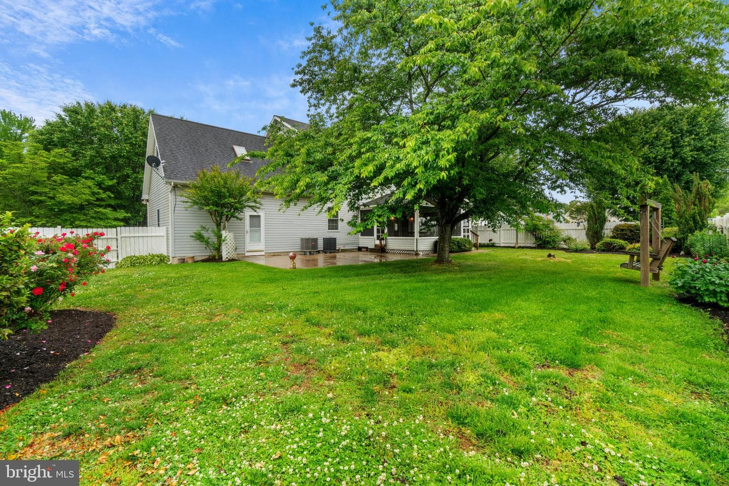 3868 Marvel Drive photo 4