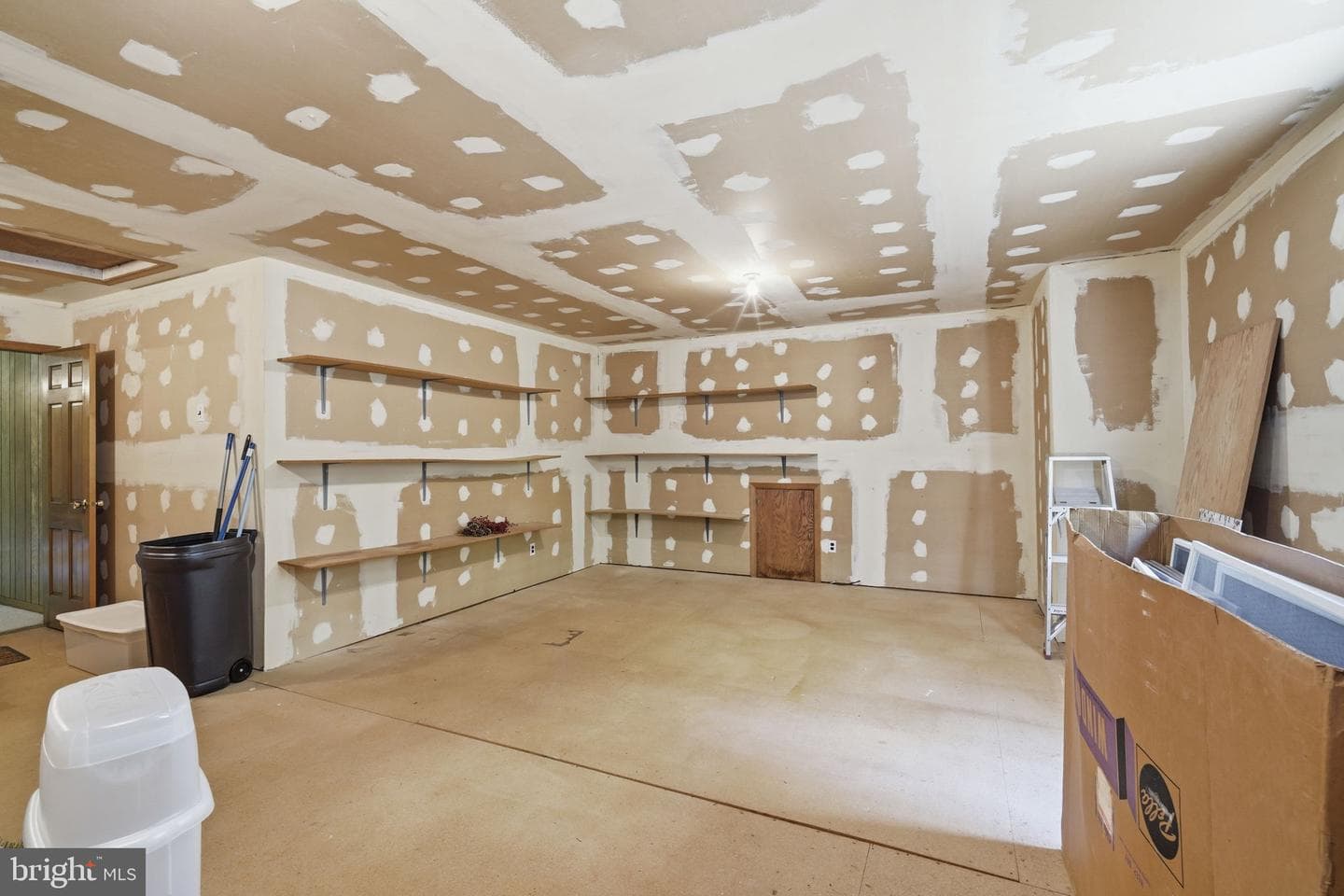 8209 Tricefield photo 45