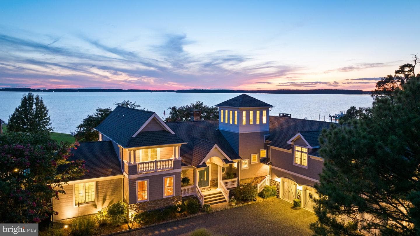 24390 Deep Neck Farm Lane, Royal Oak