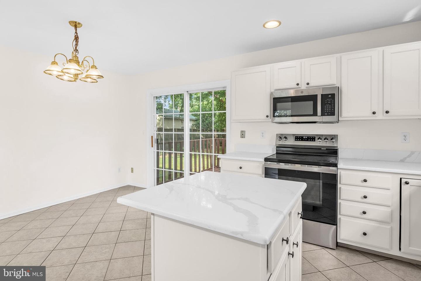 3818 Marvel Drive photo 17